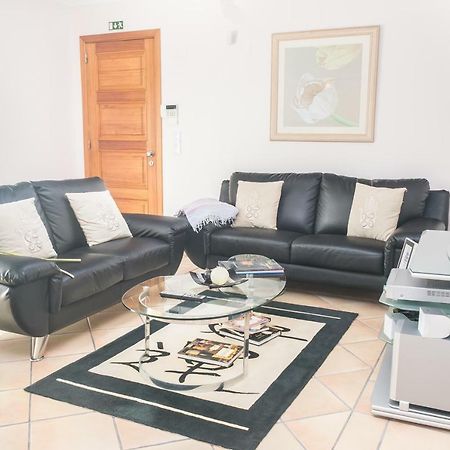 Feel-At-Home In Machico Машику Екстериор снимка